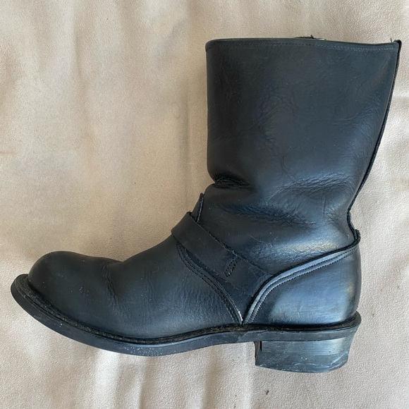 Frye Fleece Lined Engineer boots - Picture 16 of 16